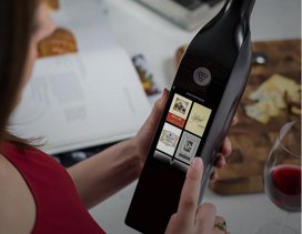 Prima sticlă "deşteaptă" de vin e conectată la WiFi